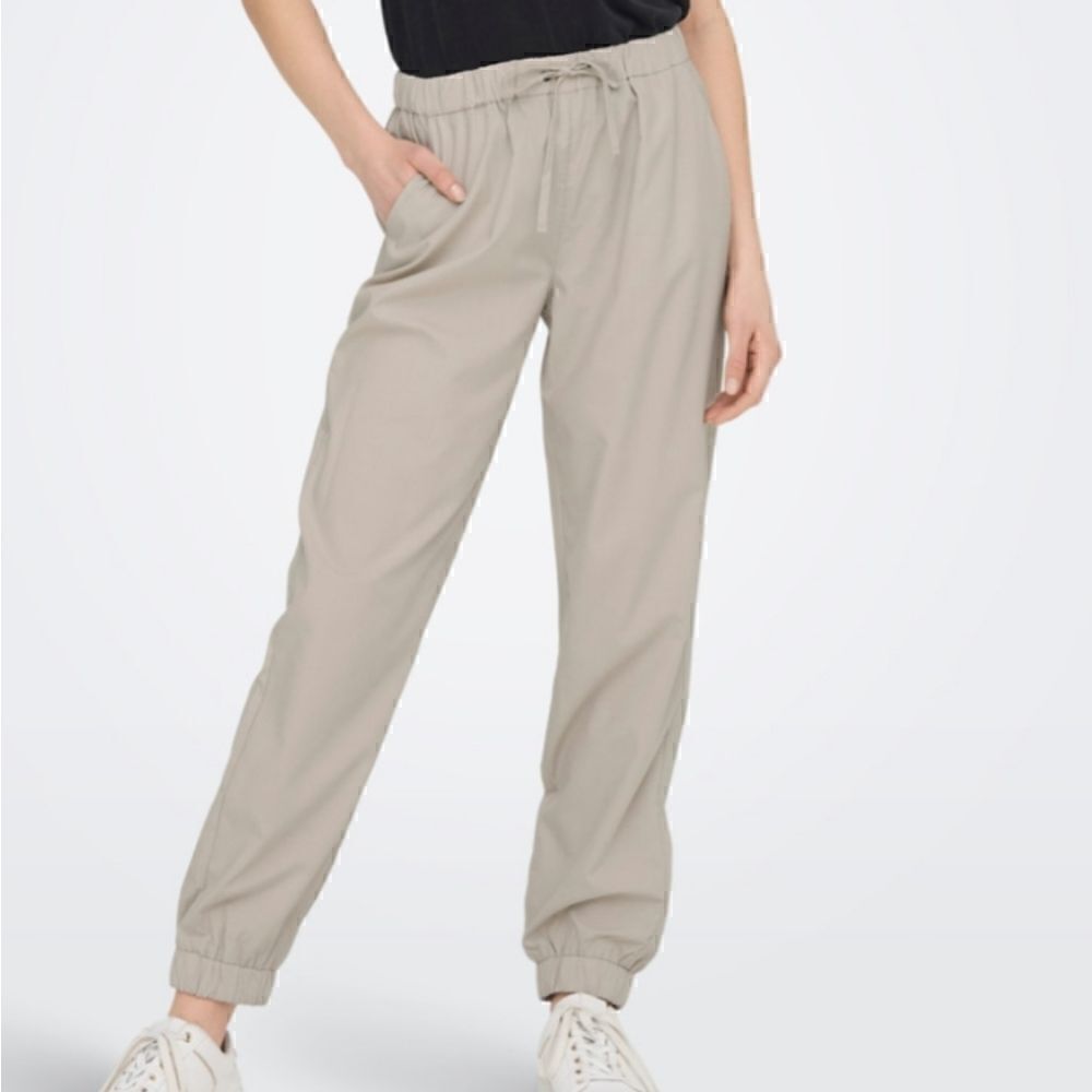 Nwt Only track pant size xs light olive green